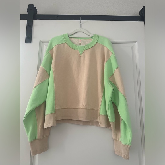 FP Movement Intercept Colorblock Pullover in Sesame Limezest - Picture 3 of 6